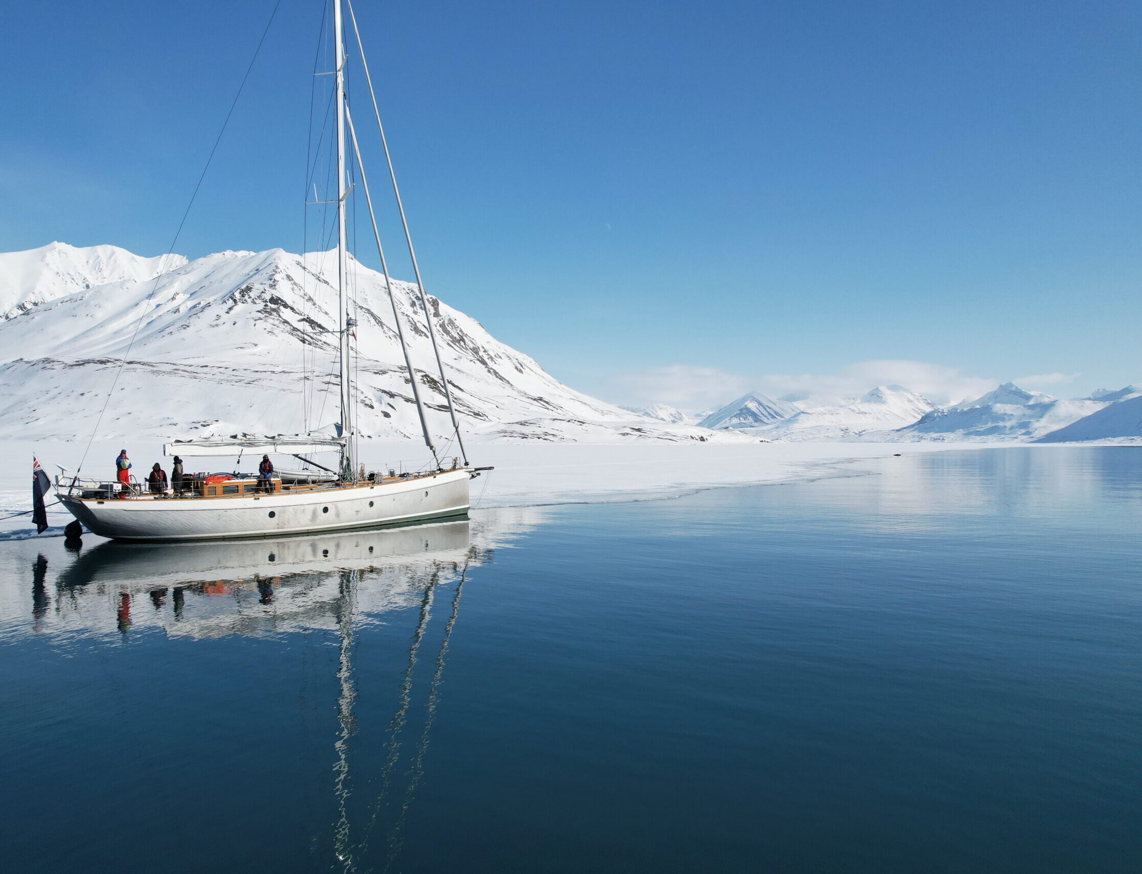 KM Yachtbuilders