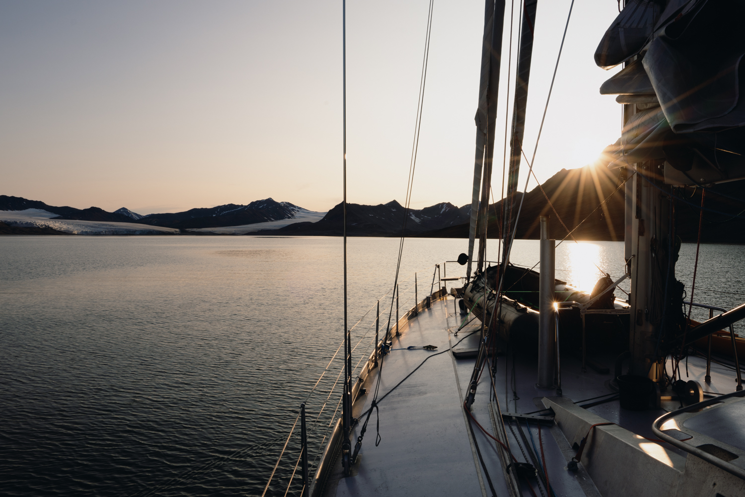 KM Yachtbuilders